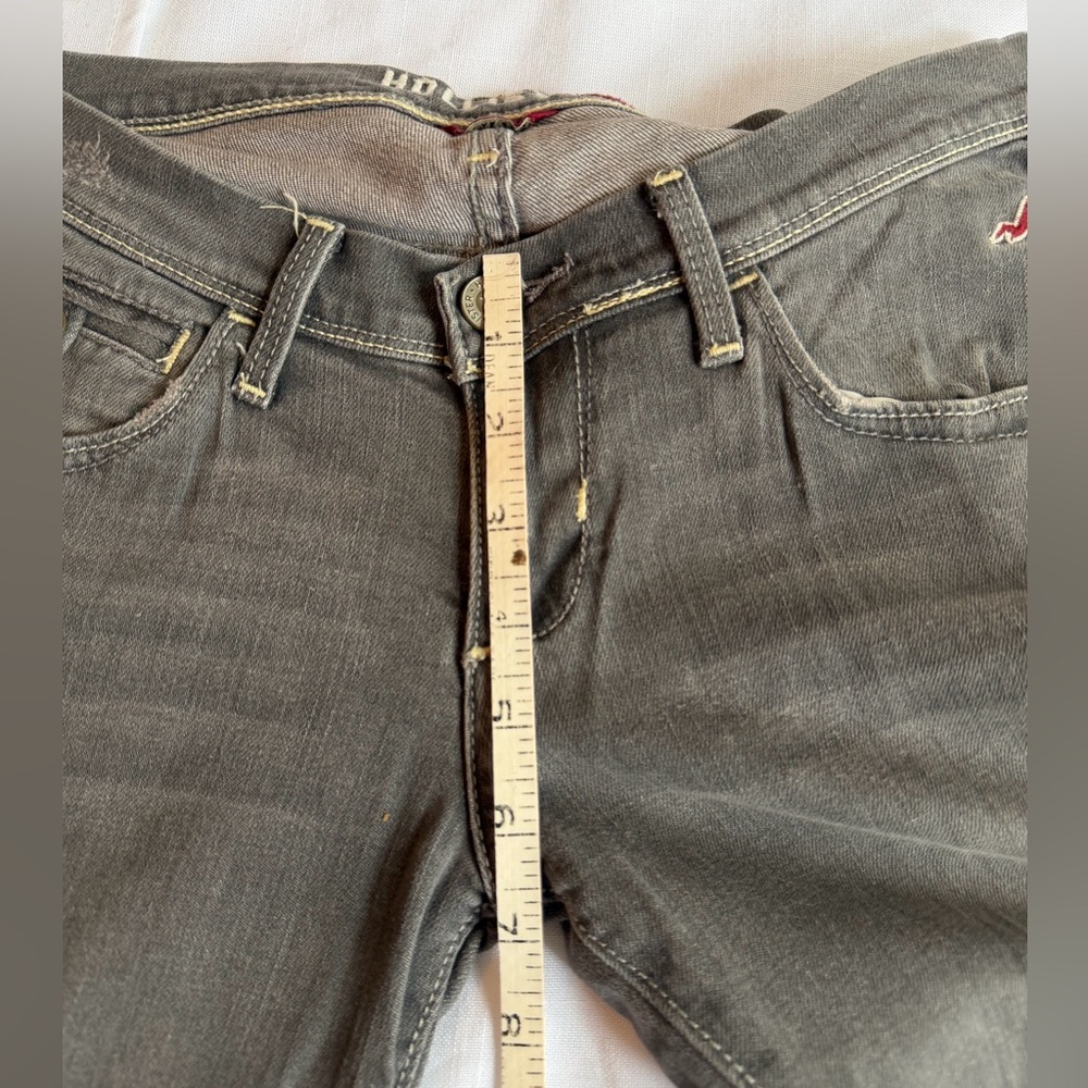 Low rise, Hollister faded grey skinny Jean - Picture 14 of 16